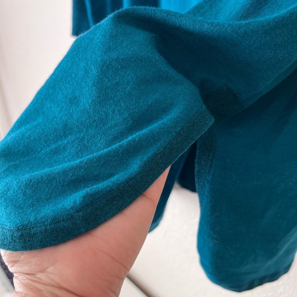 LILLY Pullitzer Cobo Sweater Size M Inky Tidal teal color - Picture 5 of 11